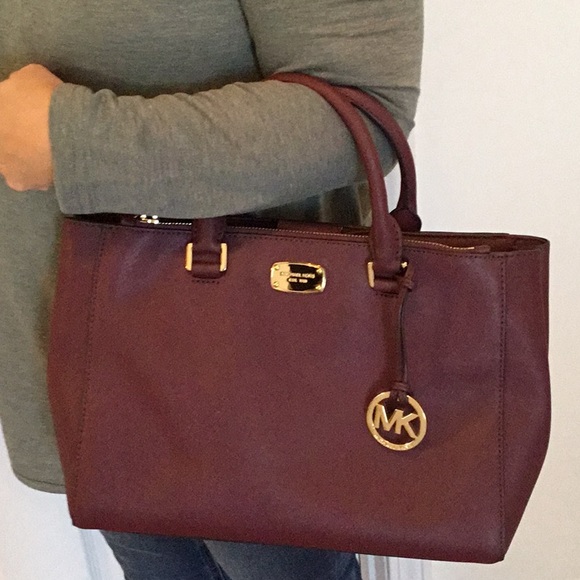 Michael Kors wine satchel - Picture 5 of 8